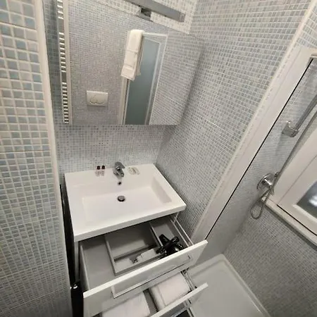 Monolocale New: Centro Appartamento *